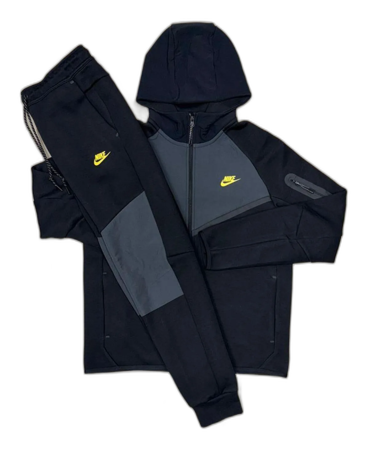 Nike Tech Tracksuit